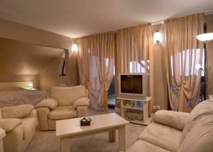 Hotel Temenuga Panichishte Dış mekan fotoğraf